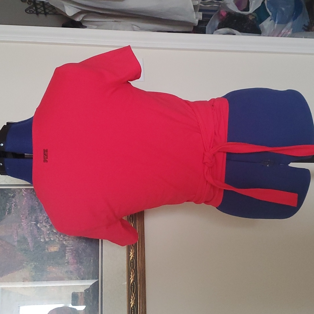 Gorgeous red wrap top from Victoria's secret pink collection - Picture 7 of 9